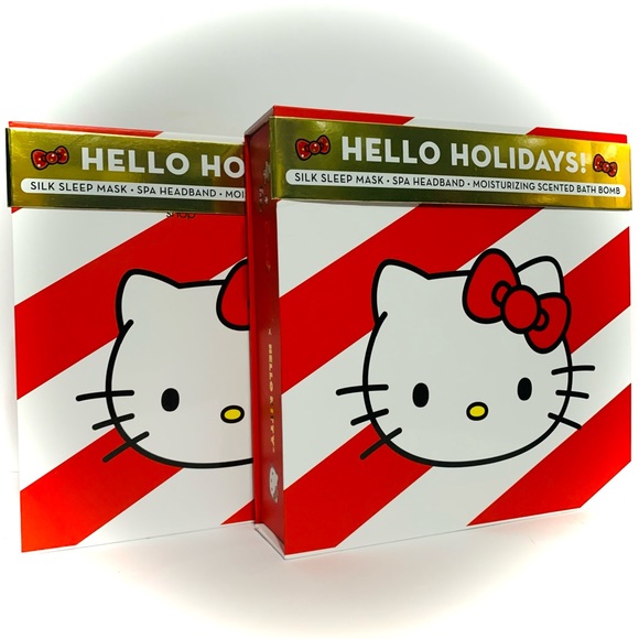 HELLO KITTY "HELLO HOLIDAYS"- 2 x Boxed Spa Gift Set - Picture 1 of 6